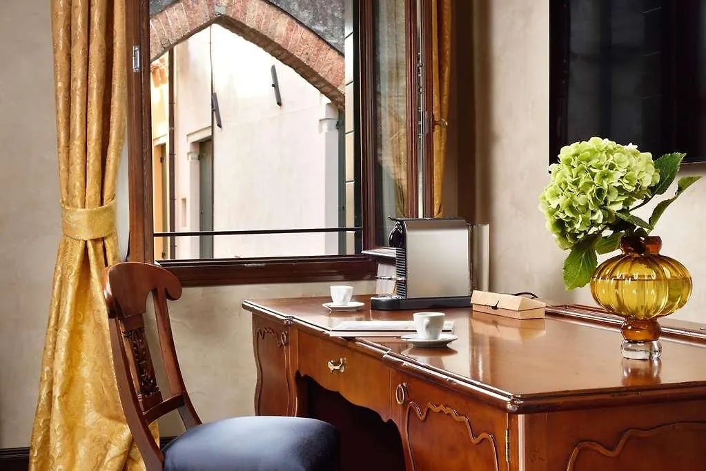 Theodora Empress Apartment Venice